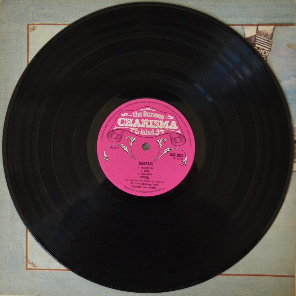 Genesis -Trespass ?, Dwelt In Peace And Love genesis-trespass-record-side-two.