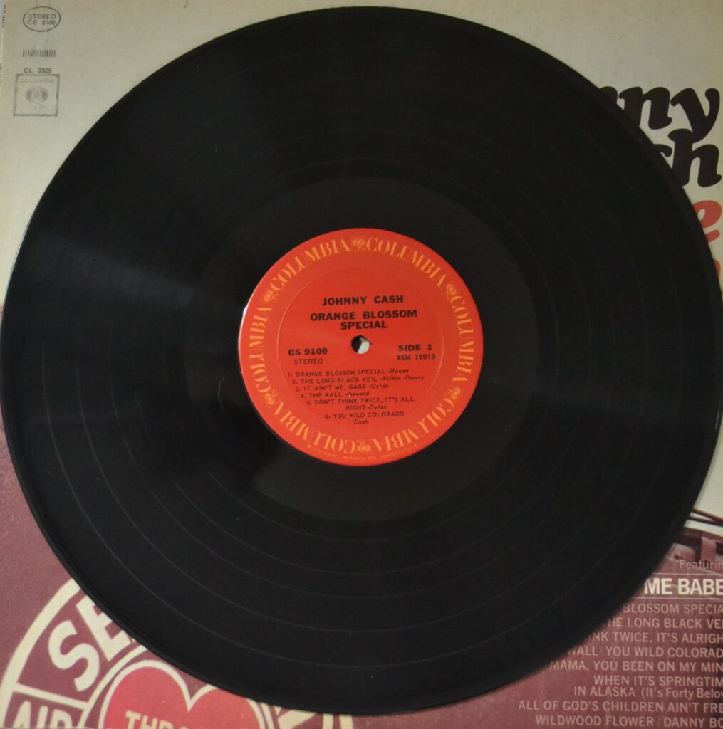 Johnny Cash - Orange Blossom Special; Mama, You Been On My Mind johnny-cah-orange-blossom-special-record-side-one.