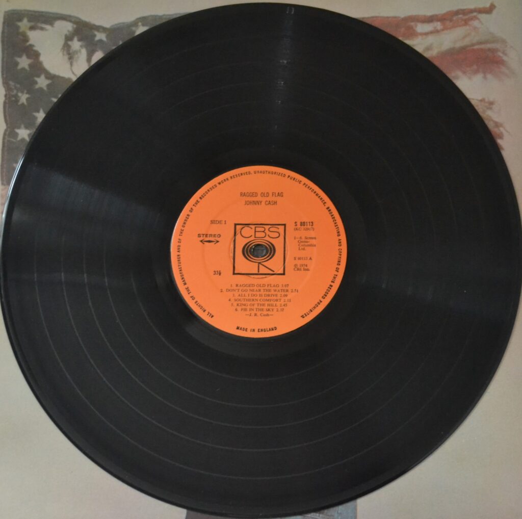 Johnny Cash - Ragged Old Flag, King Of The Hill johnny-cash-ragged-old-flag-record-side-one-1.