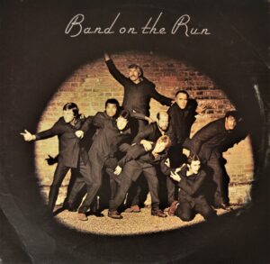 paul-mc-cartney-and-wings-band-on-the-run