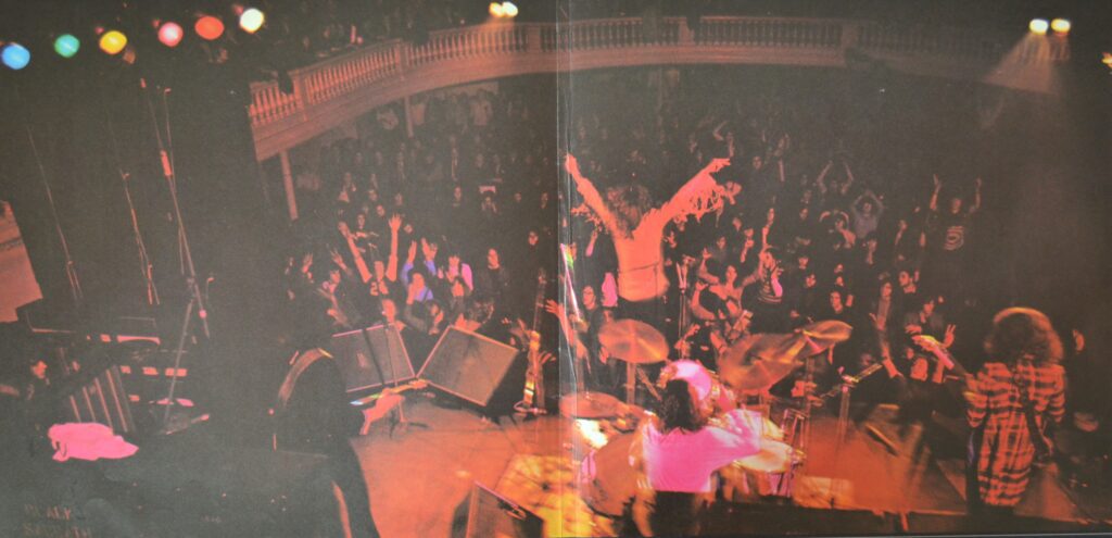 Black Sabbath - Vol 4, Innocence And Love What All I Knew black-sabbath-vol-4-gatefold-middle