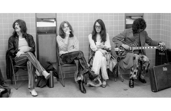 Led Zeppelin Ii: The Epic Tale Of A Rare Masterpiece That Will Leave You Spellbound! led zeppelin ii: the epic tale of a rare masterpiece that will leave you spellbound!