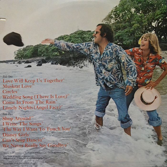 captain-tennilles-greatest-hits-back-cover