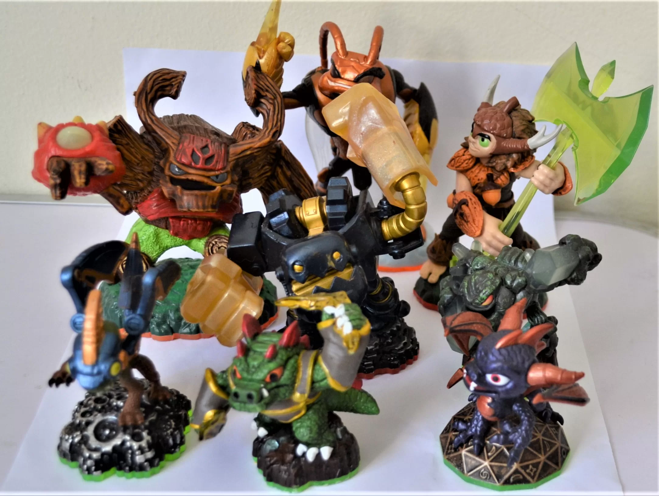 skylanders-figures-toys-adventures-group-picture-1-