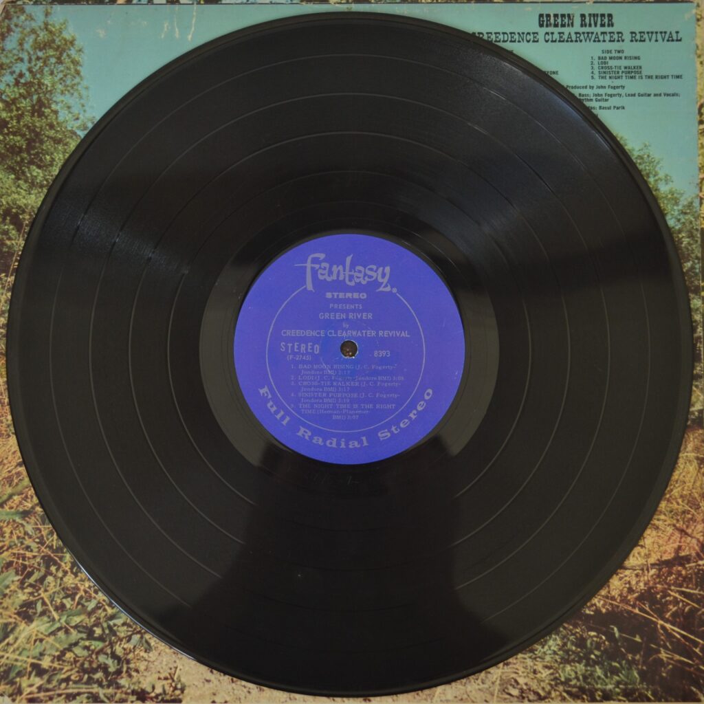 Creedence Clearwater Revival - Green River And The Night Time Is The Right Time creedence-clearwater-revival-green-river-record-side-two.
