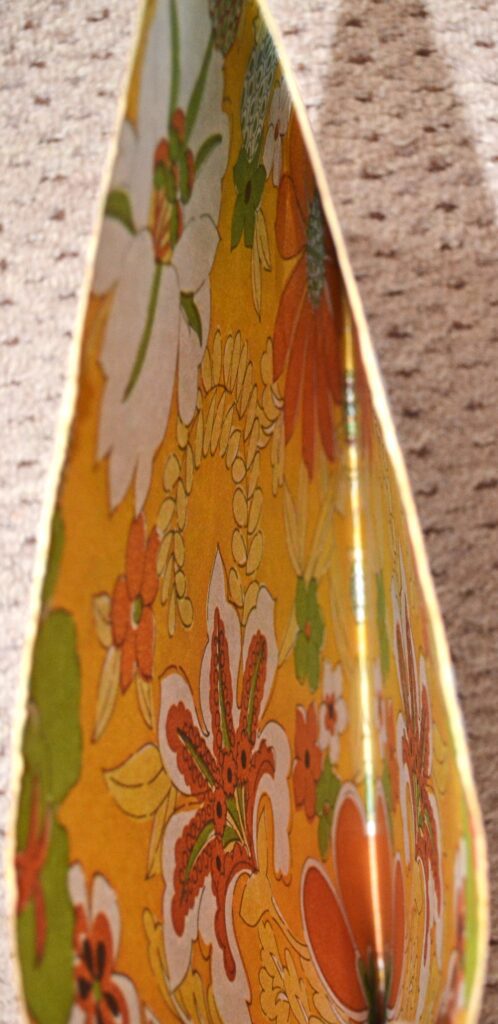 Neil Young - On The Beach Is A Revolution Blues neil-young-on-the-beach-inside-sleeve-scaled.