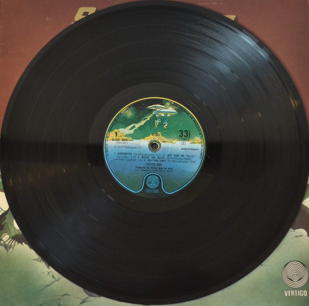 Status Quo - Quo, Lonely Man status-quo-quo-record-side-one.