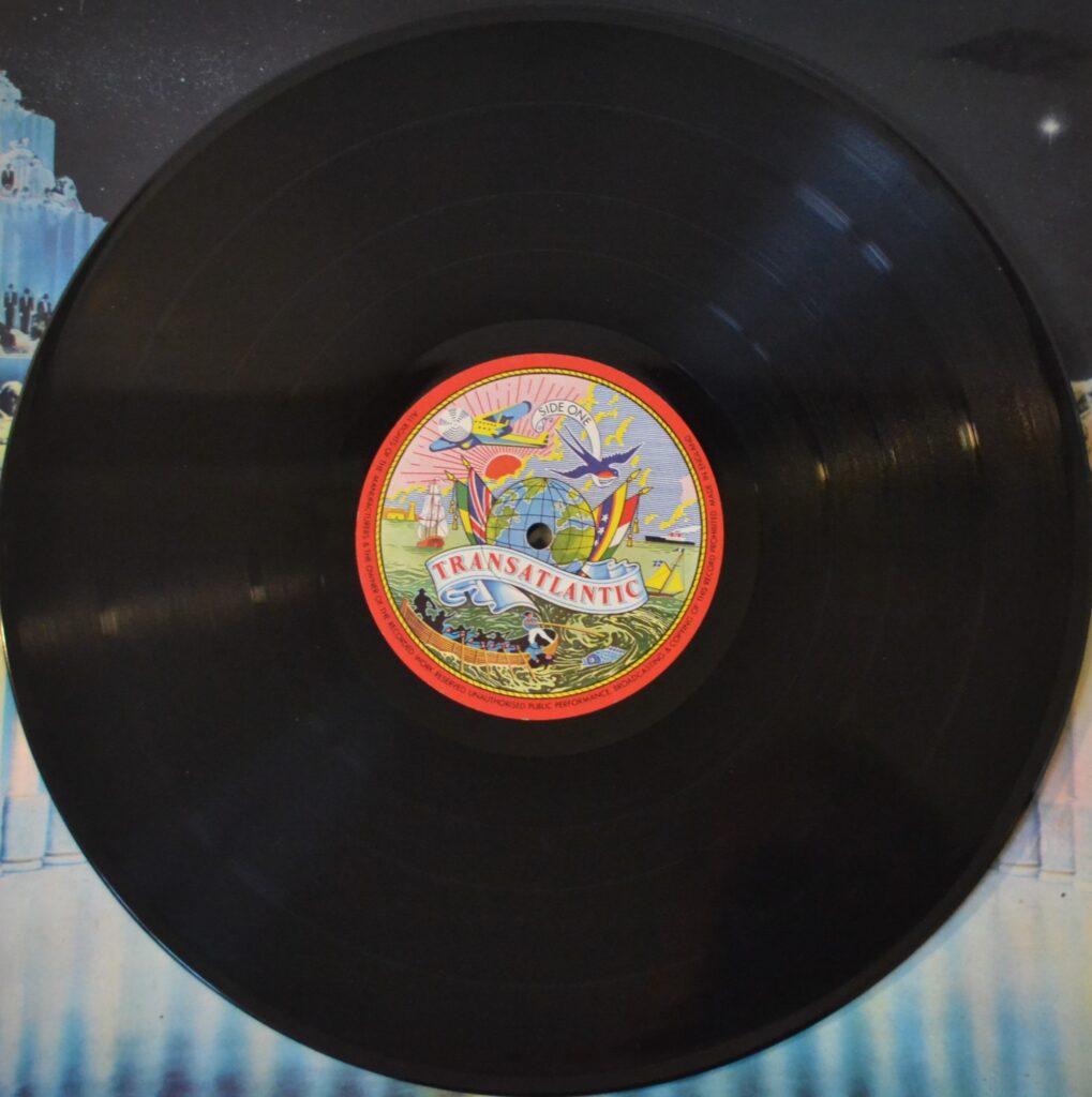 Stray - Saturday Morning Pictures With Beautiful Queen Of The Sea stray-saturday-morning-pictures-record-side-one.