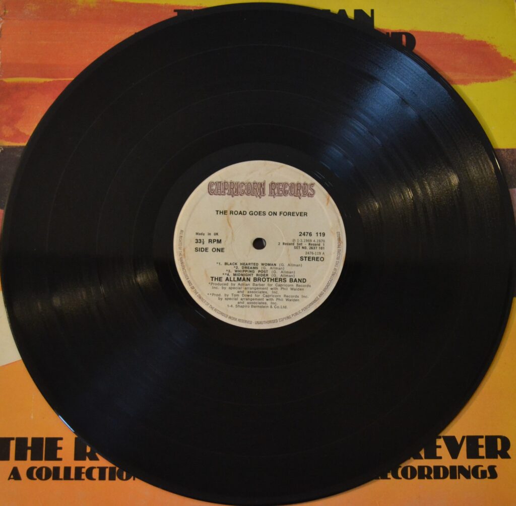 The Allman Brothers Band -The Road Goes On Forever When You Turn Your Love My Way the-allman-brothers-band-the-road-goes-on-forever-record-side-one.