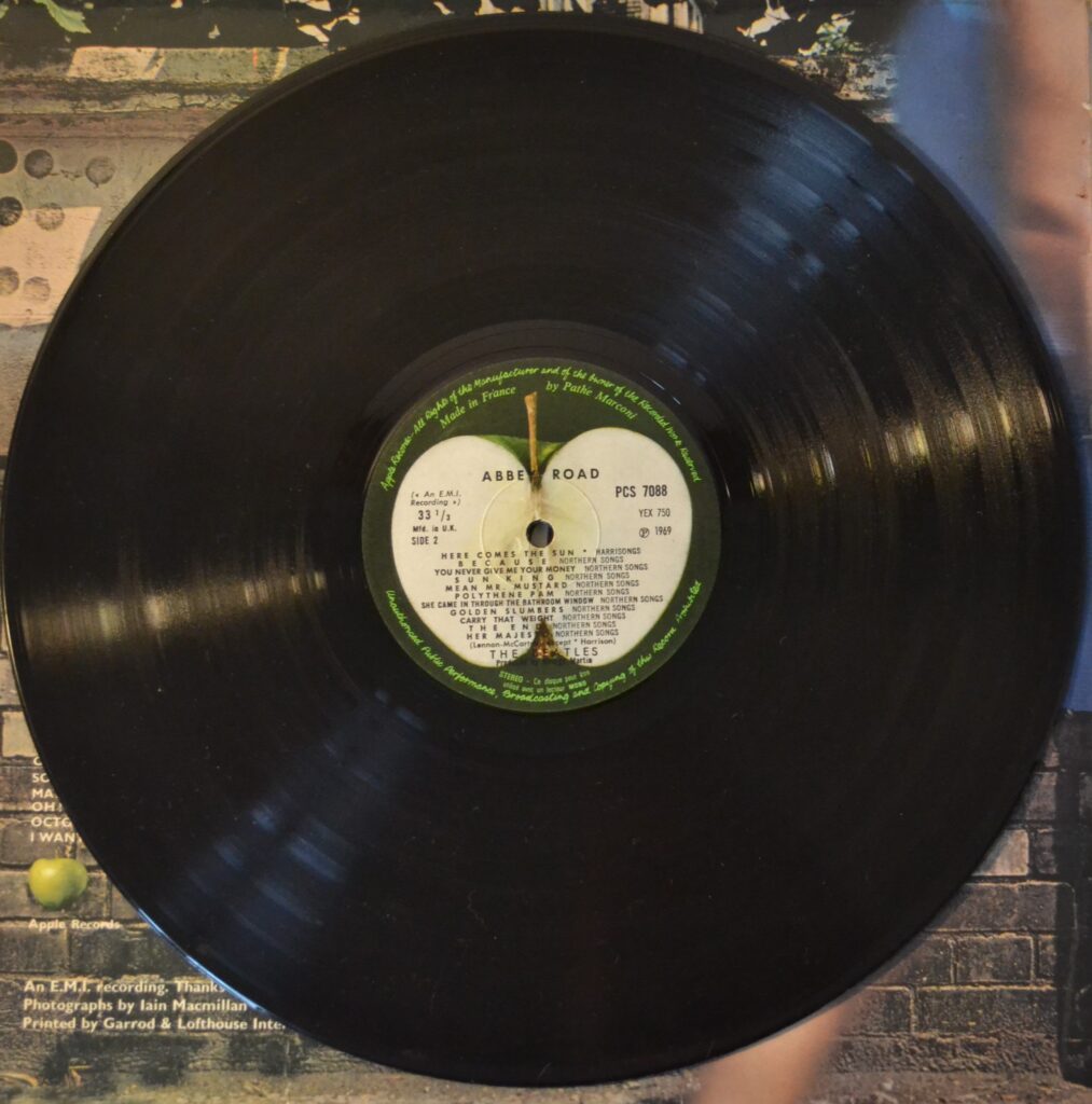 The Beatles - Abbey Road - The Love You Take Is Equal To The Love You Make the-beatles-abbey-road-record-side-two