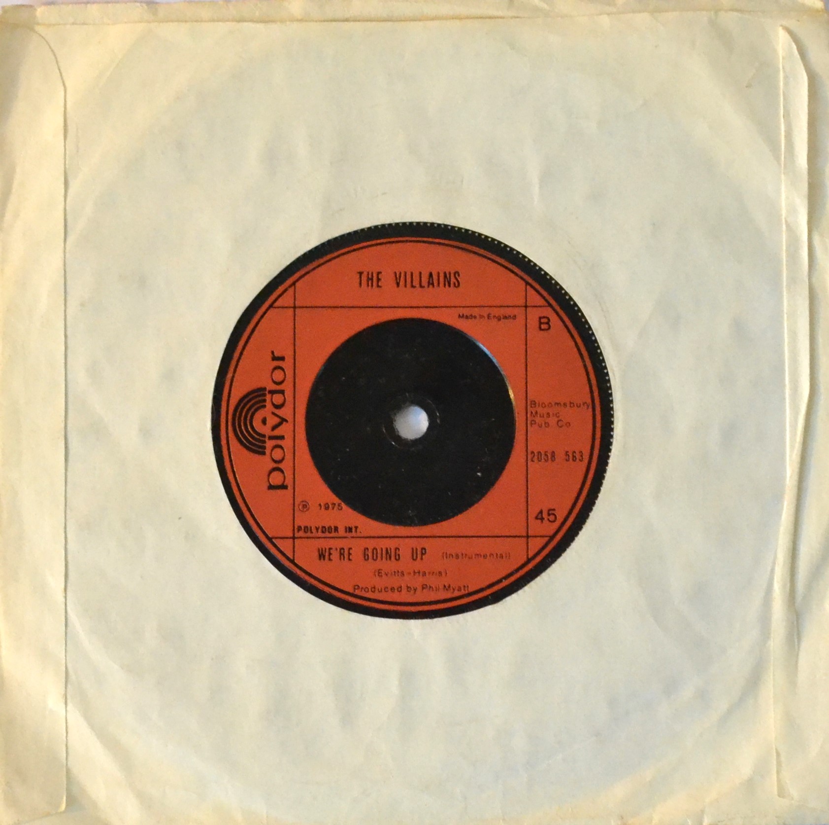 aston-villa-fc-the-villans-we-re-going-on-back-cover.