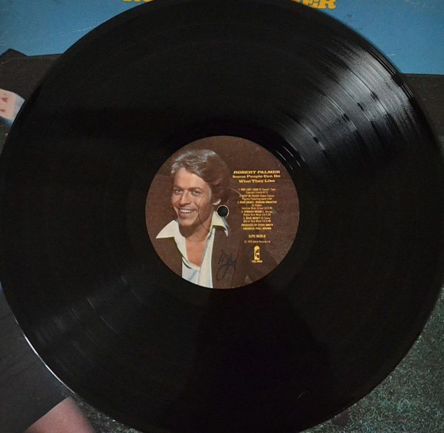 The Best Robert Palmer Album You Don’t Own Yet: Inside Some People Can Do What They Like robert-palmer-some-people-can-do-what-they-like-record-side-one